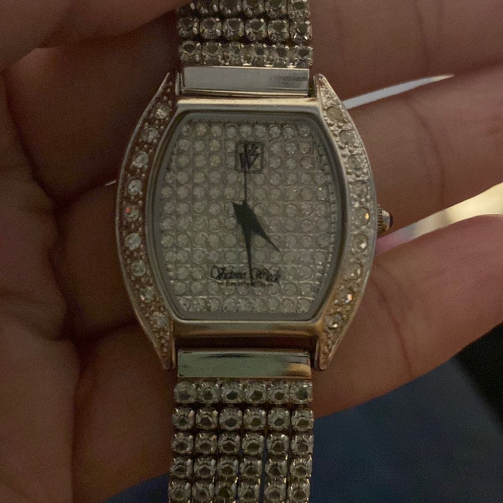 Gorgeous Victoria Wieck Swarovski Crystal Designer Watch!!!